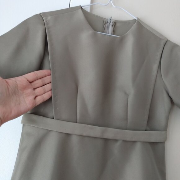 Amish Mennonite Cape Dress 33.5"B 29.5"W Handmade Modest Khaki Reverse Satin - Picture 3 of 10